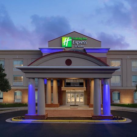 Holiday Inn Express & Suites Alexandria - Fort Belvoir By Ihg Exteriör bild