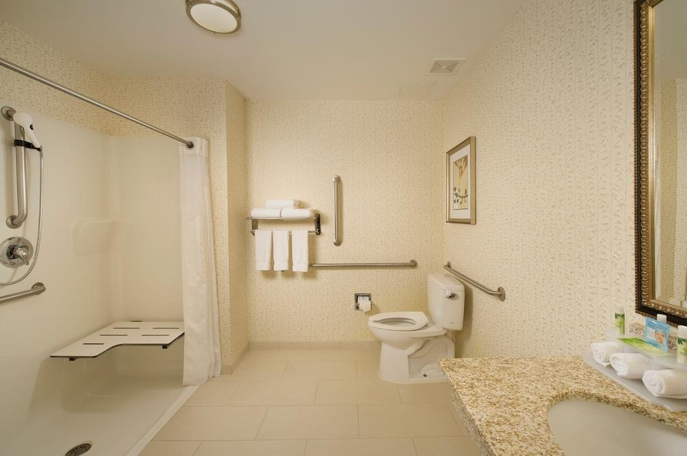 Holiday Inn Express & Suites Alexandria - Fort Belvoir By Ihg Exteriör bild