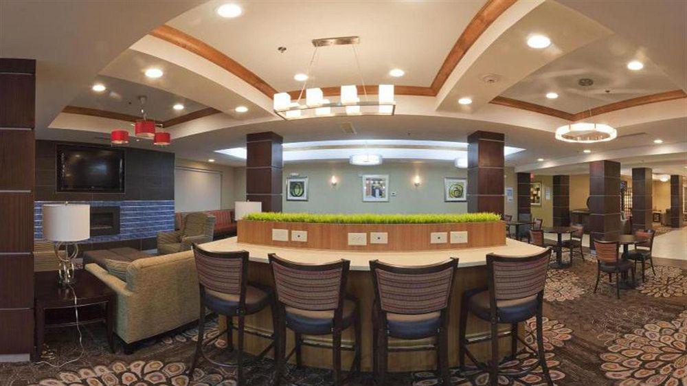 Holiday Inn Express & Suites Alexandria - Fort Belvoir By Ihg Exteriör bild