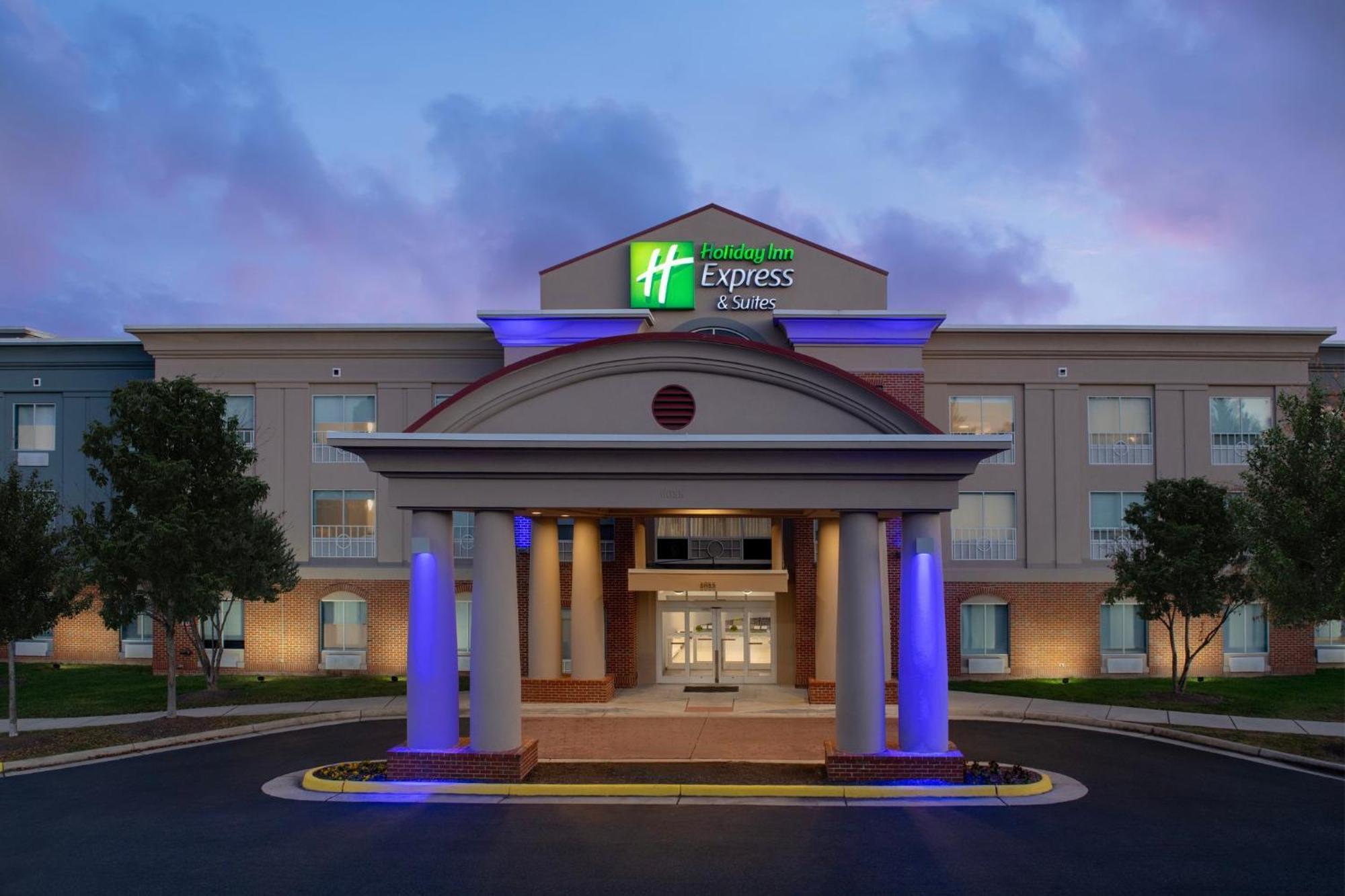 Holiday Inn Express & Suites Alexandria - Fort Belvoir By Ihg Exteriör bild